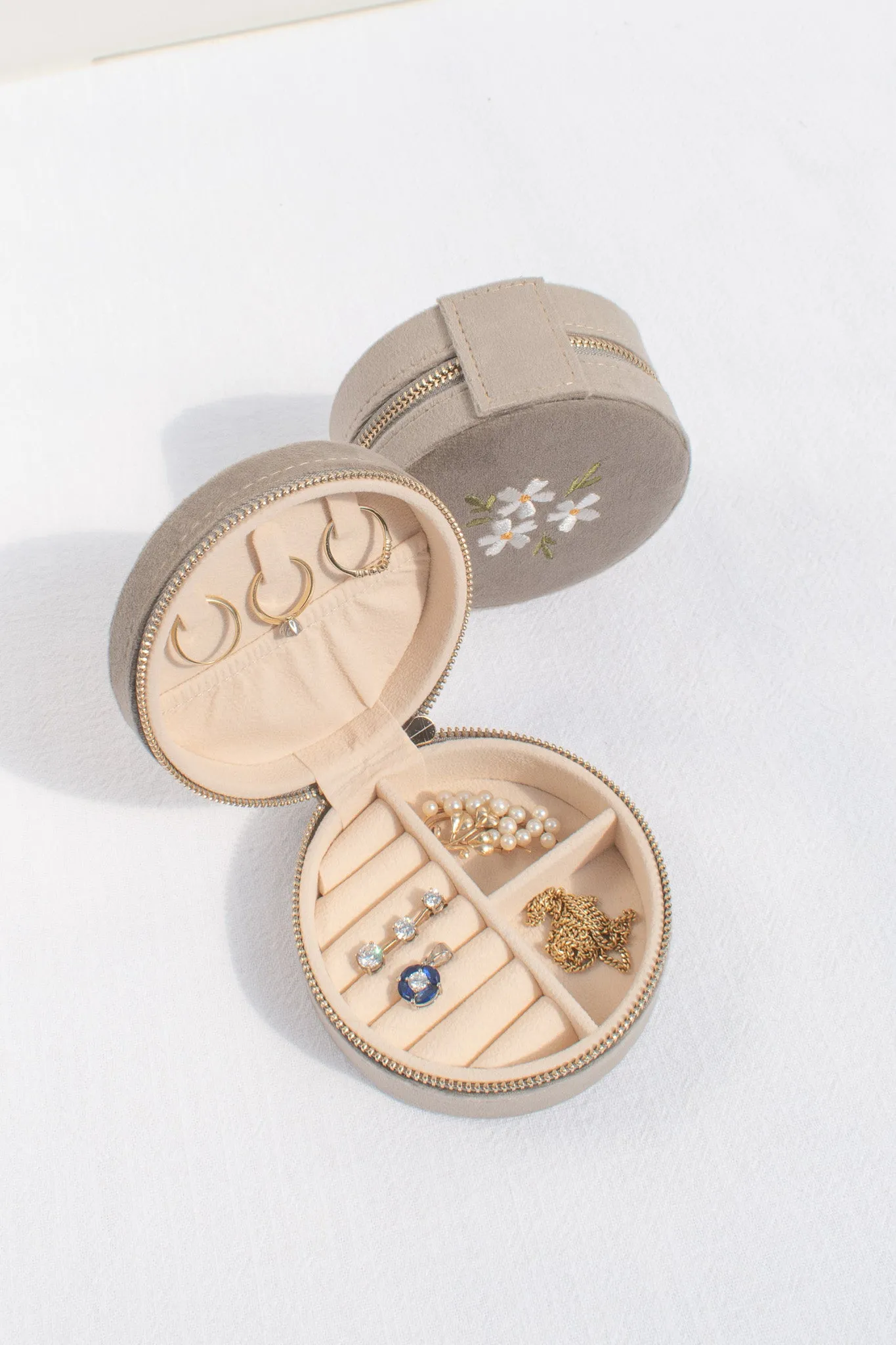 Bijoux Travel Jewelry Box
