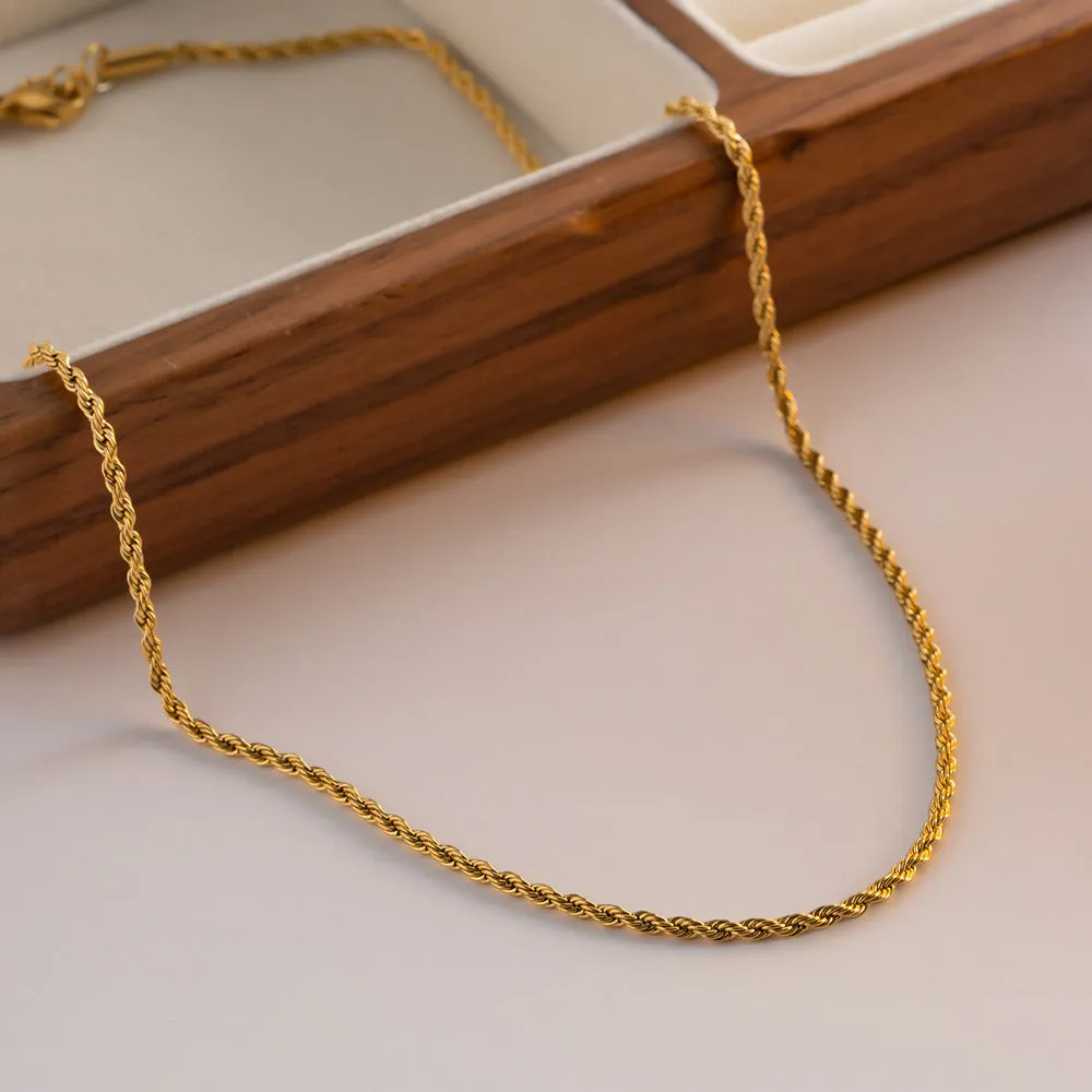 Calle Rope Chain Gold Necklace