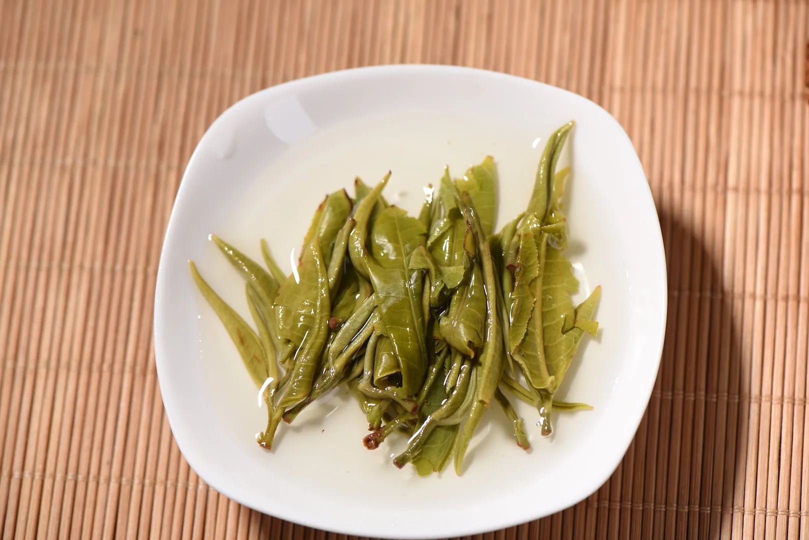 Early Spring "Cui Ming" Premium Yunnan Green Tea