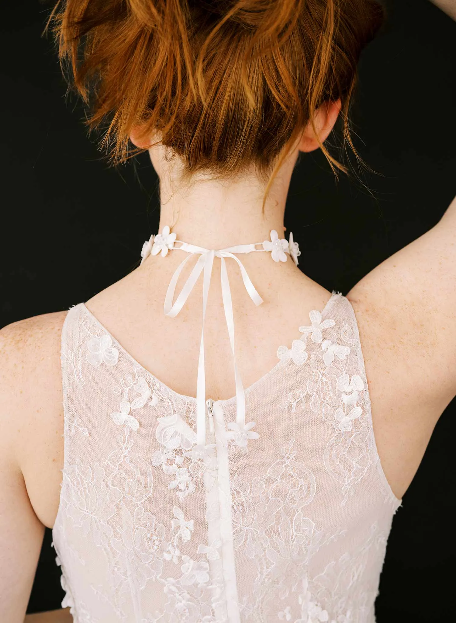 Embroidered primrose choker necklace - Style #2405