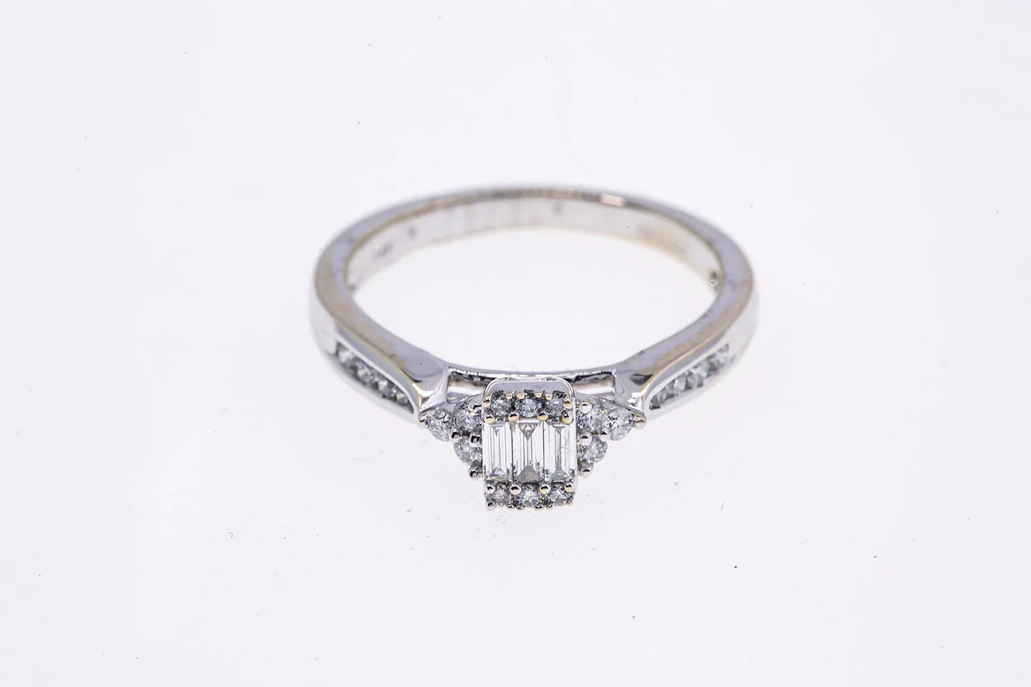 Gem Art Baguette Diamond Engagement Ring 14K 585 White Gold Band Size 7