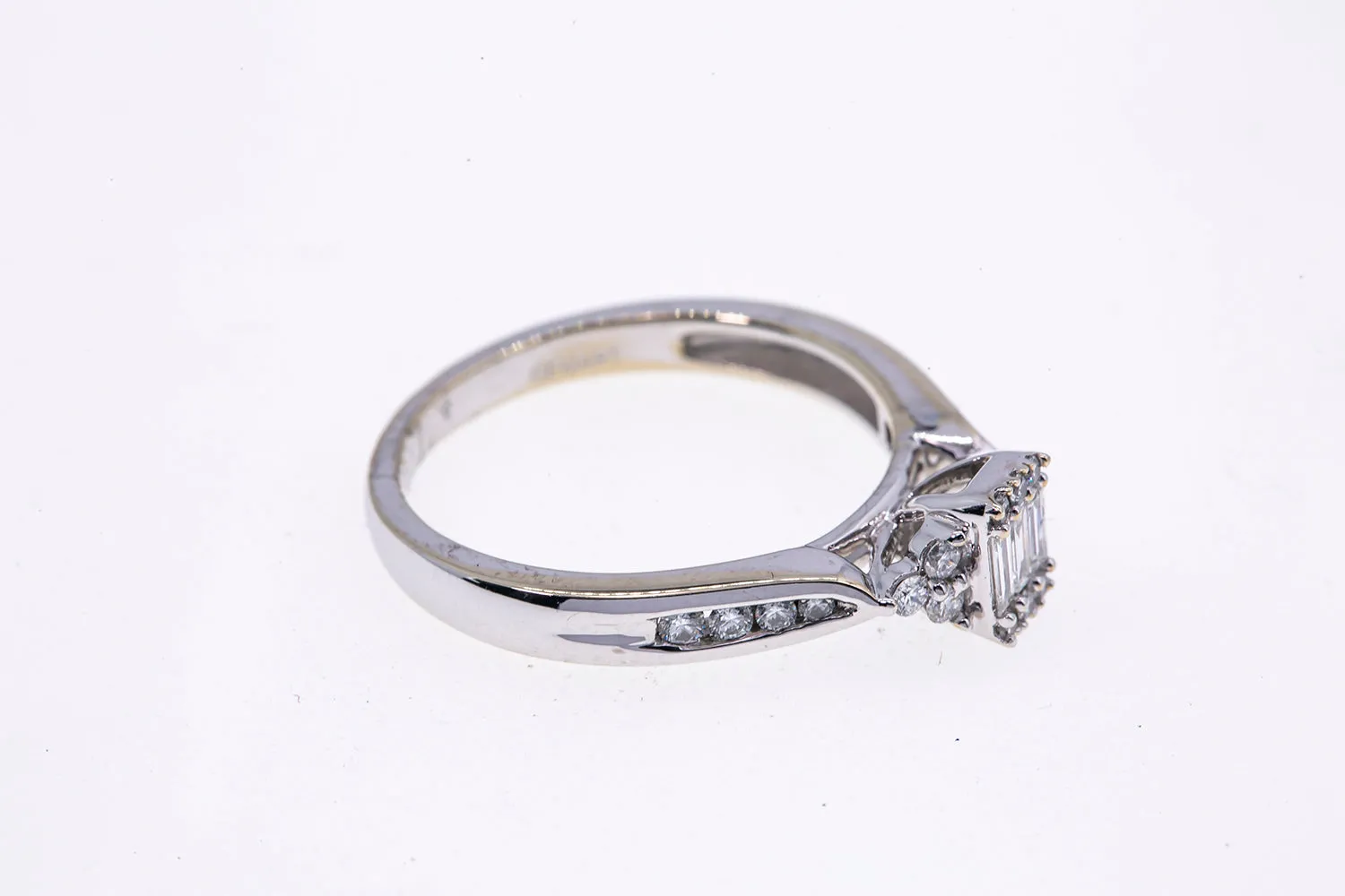 Gem Art Baguette Diamond Engagement Ring 14K 585 White Gold Band Size 7