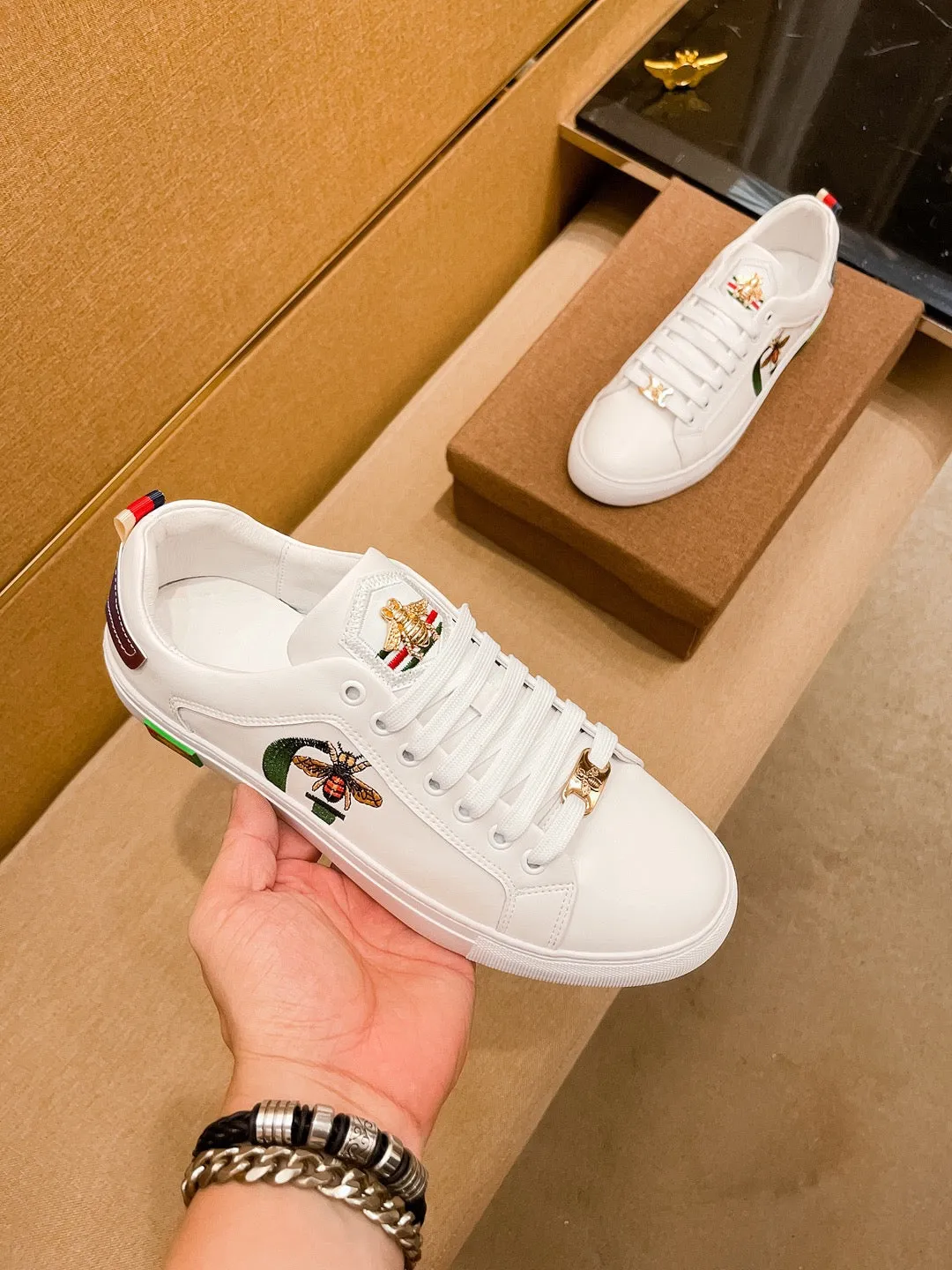 GG ACE EMBROIDERED WHITE BEE