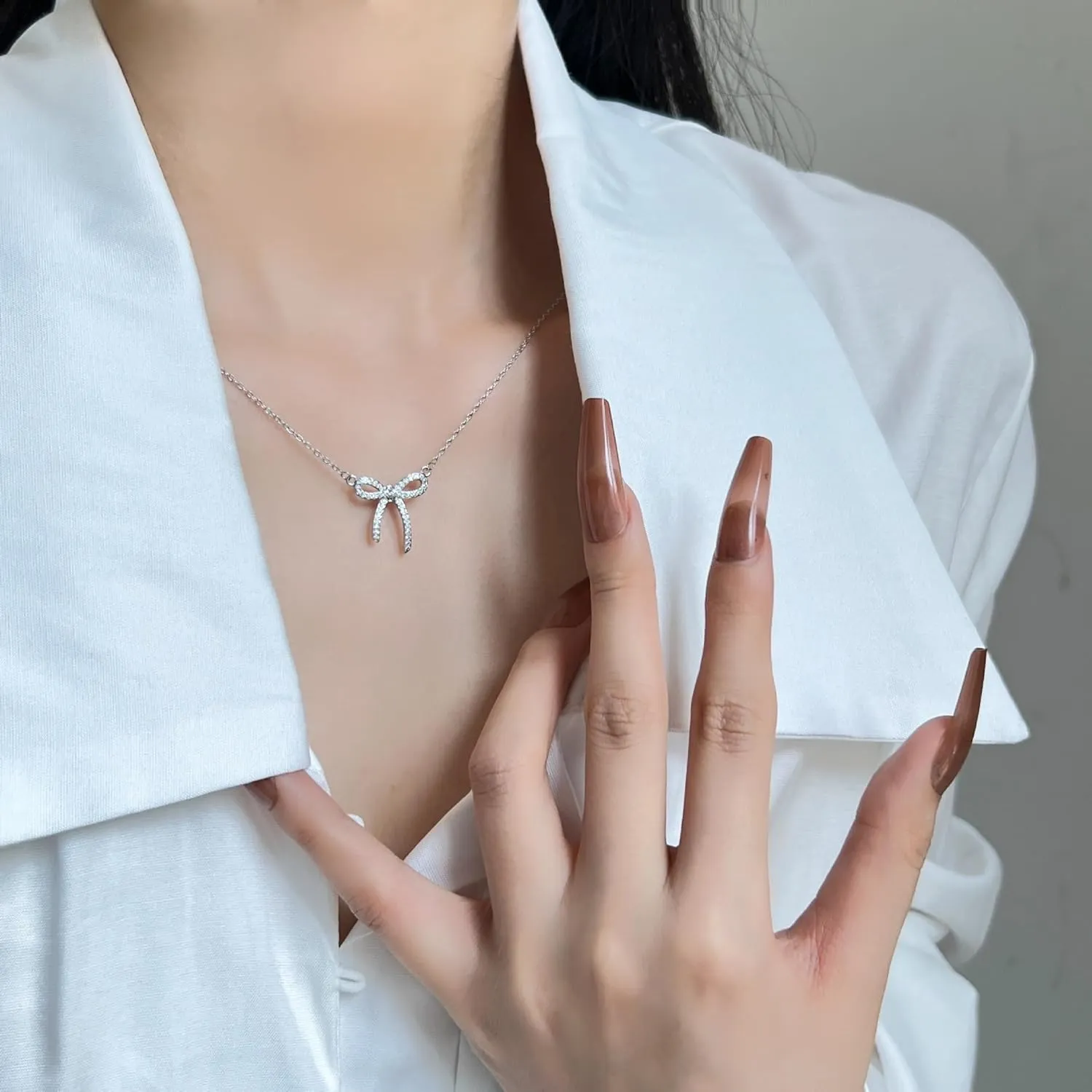 GIGB PBDK Silver Bow Necklaces for Women,Sparkly Rhinestone Bow Pendant Choker Necklace,Charm Gold Crystal Coquette Necklace,Cute Party Bow Jewelry Gifts