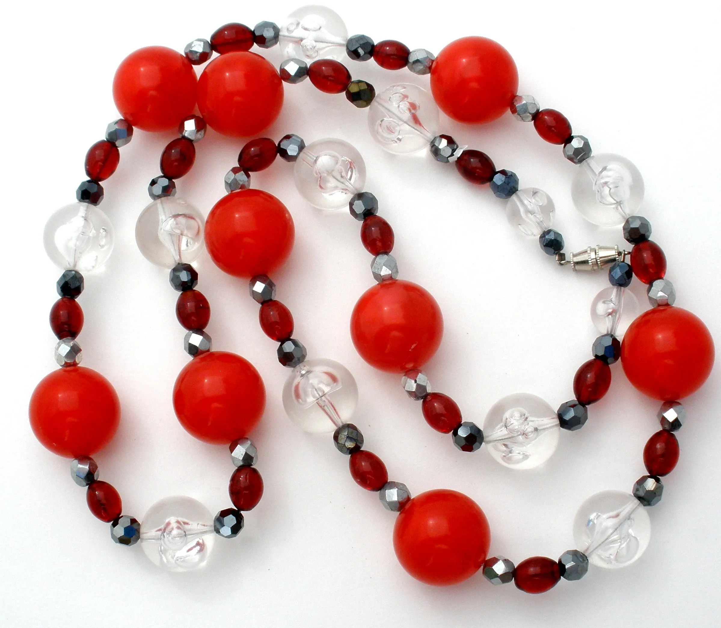 Red Black & Silver Lucite Bead Necklace