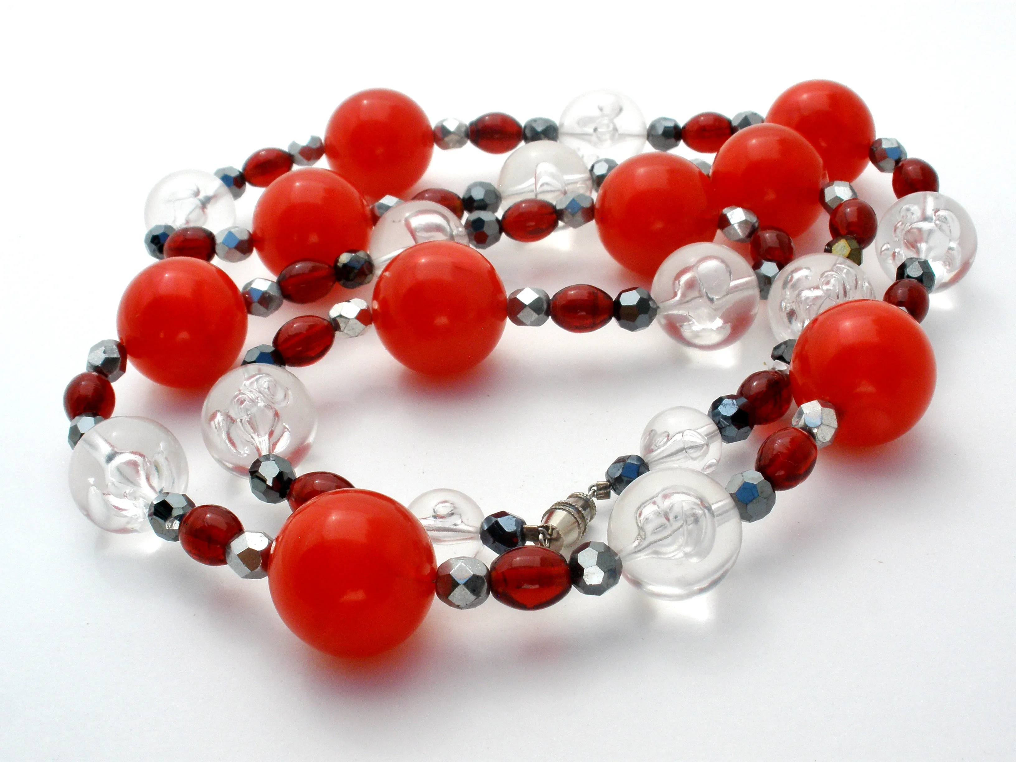 Red Black & Silver Lucite Bead Necklace