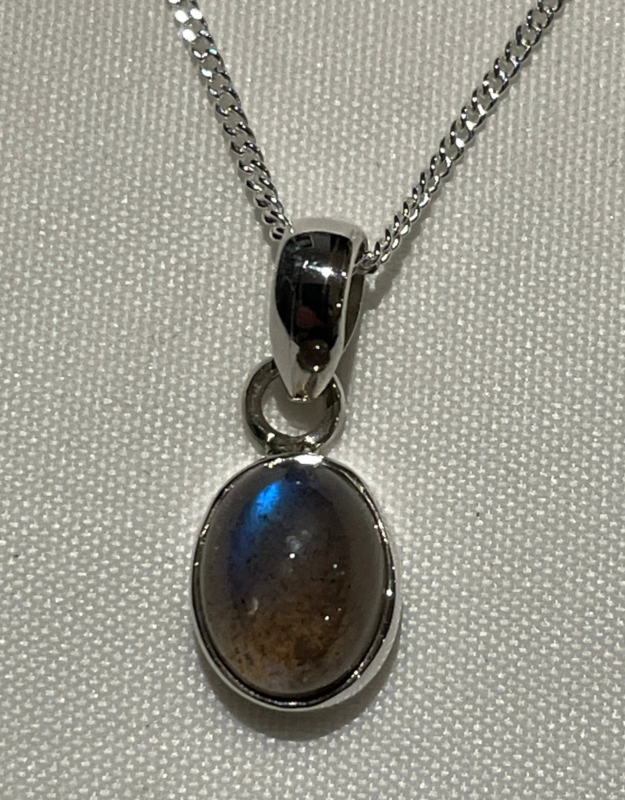 Small Labradorite Pendant and Chain