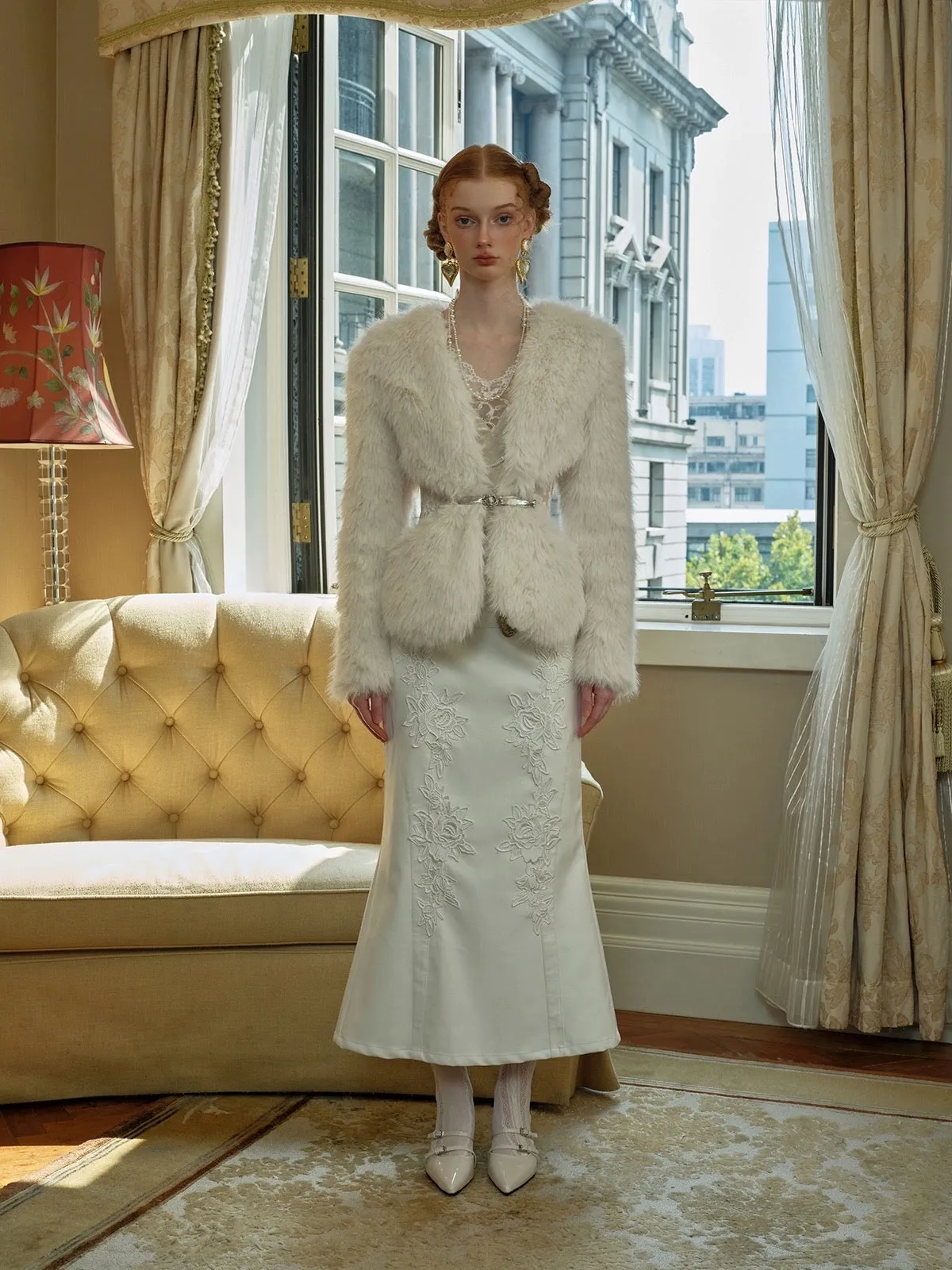[Spoii Unosa] Embroidered Vintage White Court Skirt