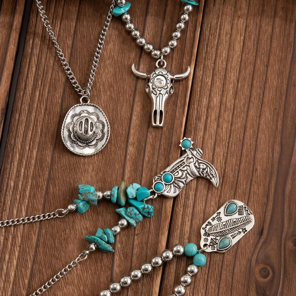 Western Necklaces for Women Turquoise Beaded Layered Chain Necklaces Boho Cowgirl Hat Boots Pendant Western Necklace Country Concert Cowgirl Dresses Accessories
